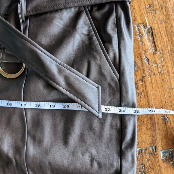 Cropped Faux Leather Pants NWT from Addition Elle Sz 20 - Picture 5 of 7